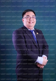 Encik Theng Jie Wey (Nicholas)